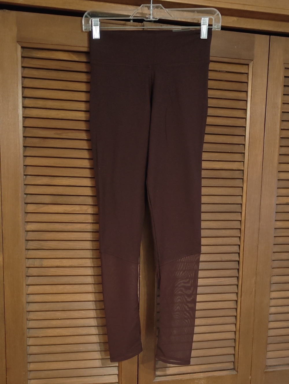 NWT Victoria Sorry Mesh-Panel Leggings
